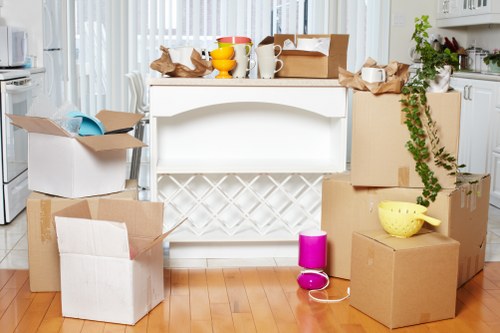 Moving house items placed into secure self storage in Palmersgreen