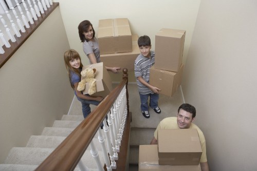 Professional small removals service moving boxes and furniture in Palmersgreen